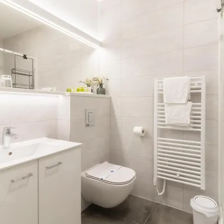 Coelum Apartment *